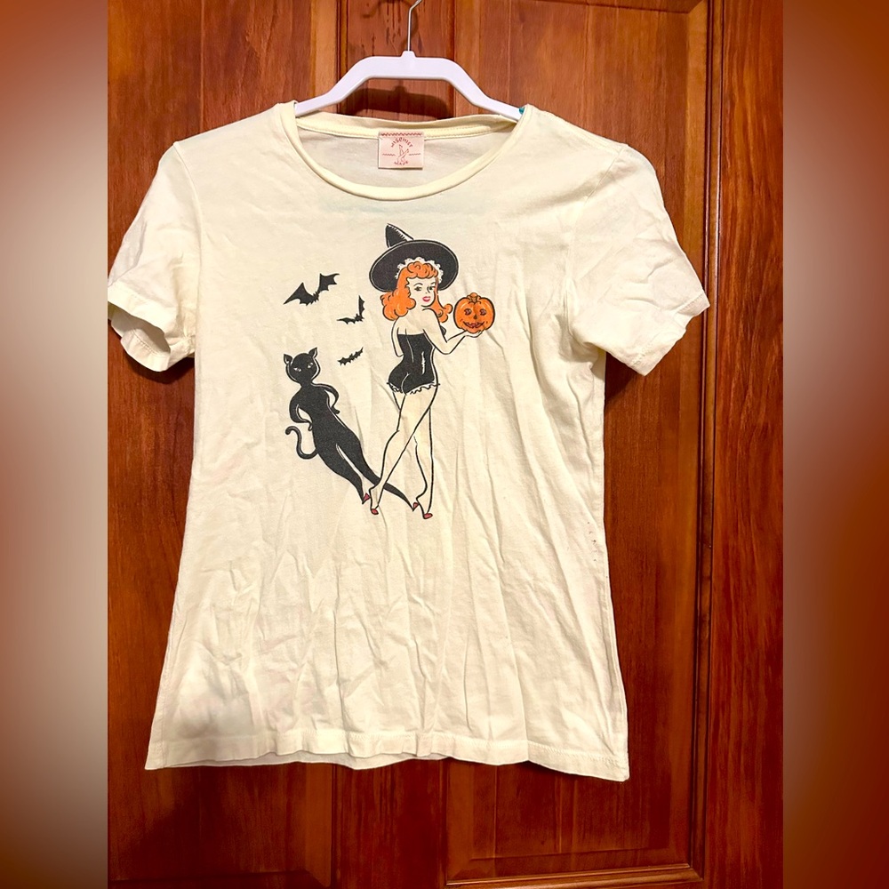 Mischief Made Pin-Up Girl Halloween fitted T-shirt